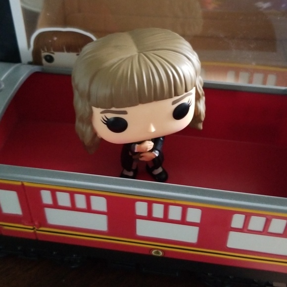 hogwarts express carriage pop